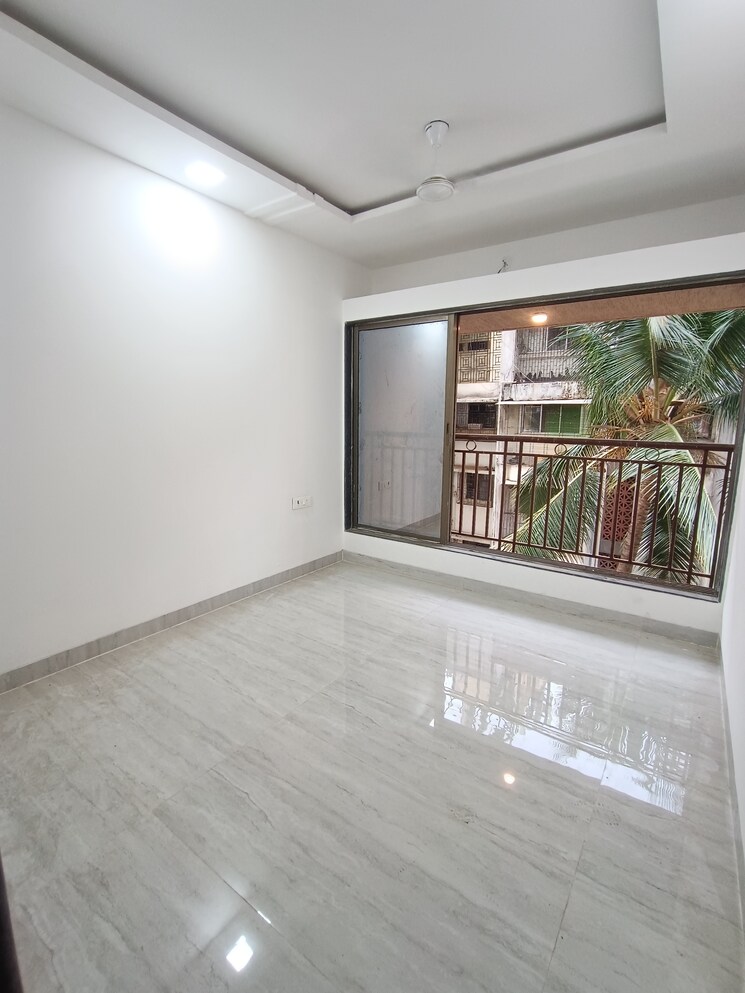 Room, ic colony 1 Bedroom 450 Sq.Ft. Apartment In Ic Colony Mumbai 8813116