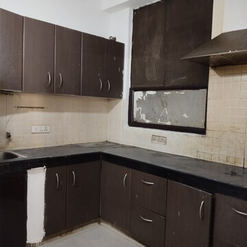 Kitchen in 2 BHK Apartment at Shri Ram Plaza Vaishali, Vaishali Sector 4 – for Rent