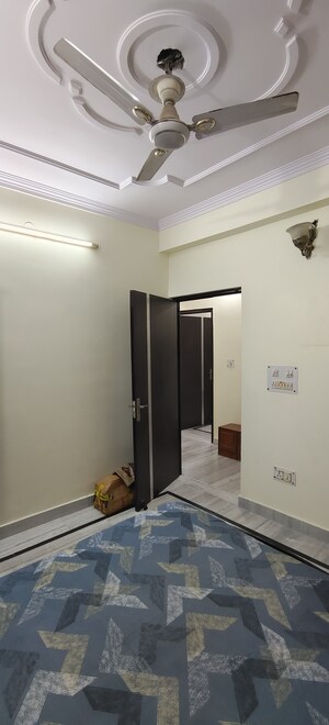 Building Lobby in 3 BHK Builder Floor at Dwarka Mor – for Sale