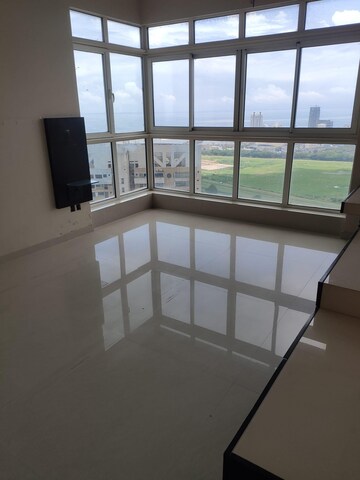 Balcony in 4 BHK Apartment at K Raheja Vivarea, Mahalaxmi – for Rent