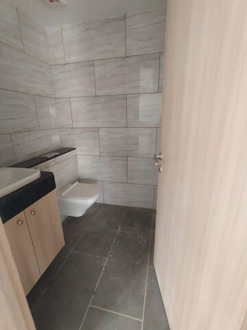 Bathroom in 4 BHK Apartment at Rustomjee Crown, Prabhadevi – for Rent