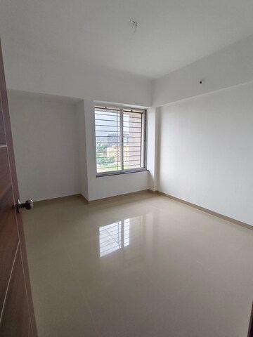Room in 3 BHK Apartment at Mayur Colony – for Rent