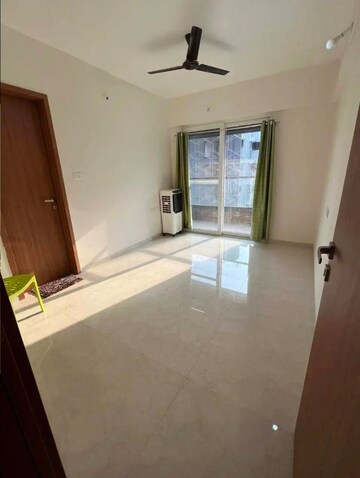 Bedroom in 3 BHK Apartment at Kharadi – for Rent