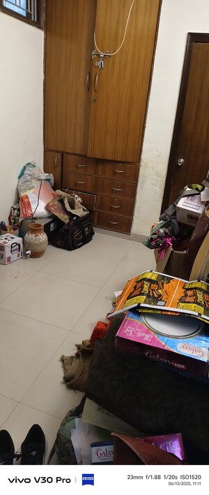 Parking in 3 BHK Apartment at New Pragatisheel Apartment, Vasundhara Enclave – for Sale