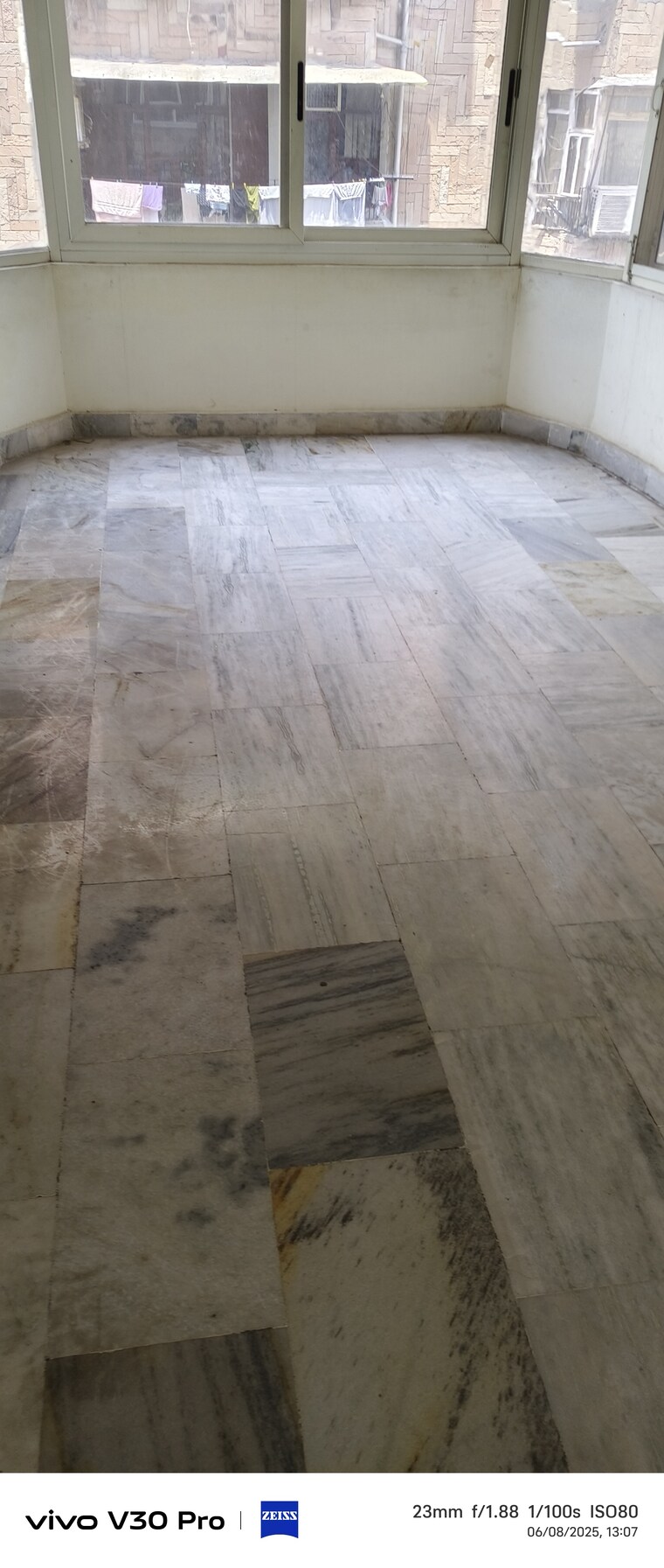 Bathroom, abhinav-apartments 3 Bedroom 1350 Sq.Ft. Apartment In Vasundhara Enclave Delhi 8813221