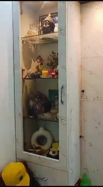 Furnished Amenities in 2 BHK Apartment at Conscient Habitat 78, Sector 78 – for Sale
