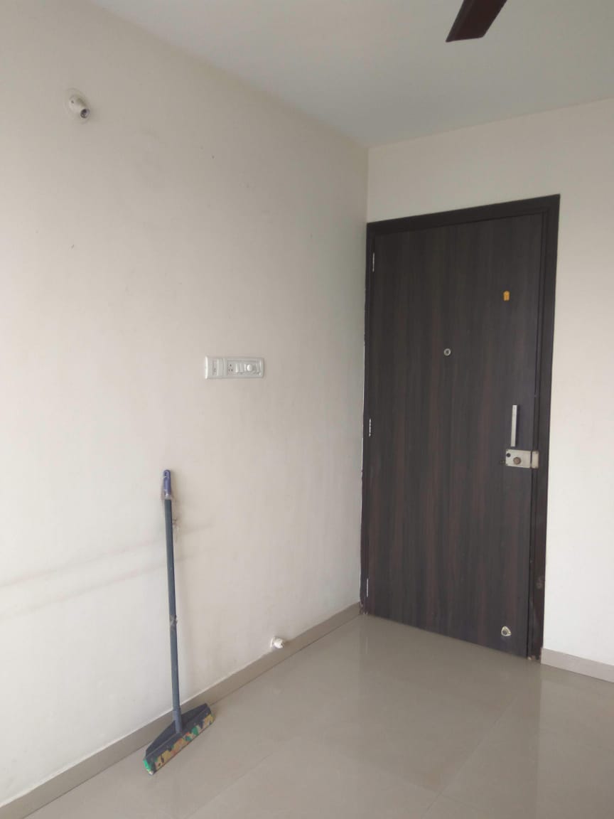 1 BHK Apartment For Rent in Kanakia  Silver Oak