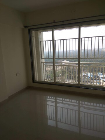 Room in 1 BHK Apartment at Kanakia  Silver Oak, Mira Road – for Rent