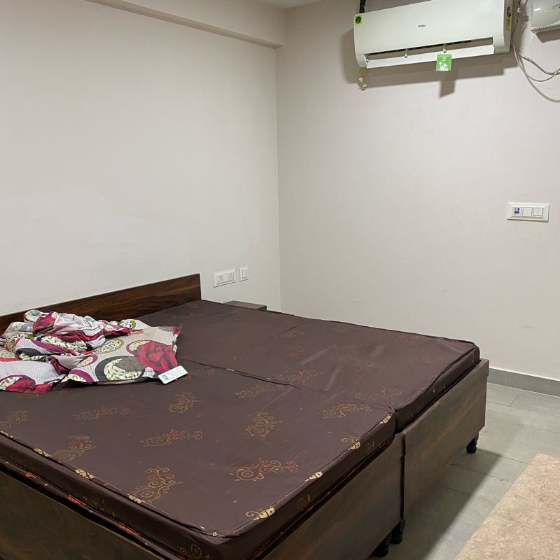 1 BHK + Extra Room 650 Sq.Ft. Apartment in Chandigarh Citi Center