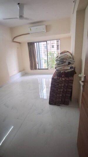 Living Room in 3 BHK Apartment at Santacruz East – for Sale