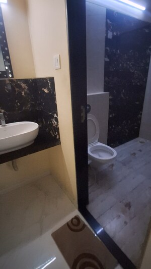 Master Bedroom in 3 BHK Apartment at Santacruz East – for Sale