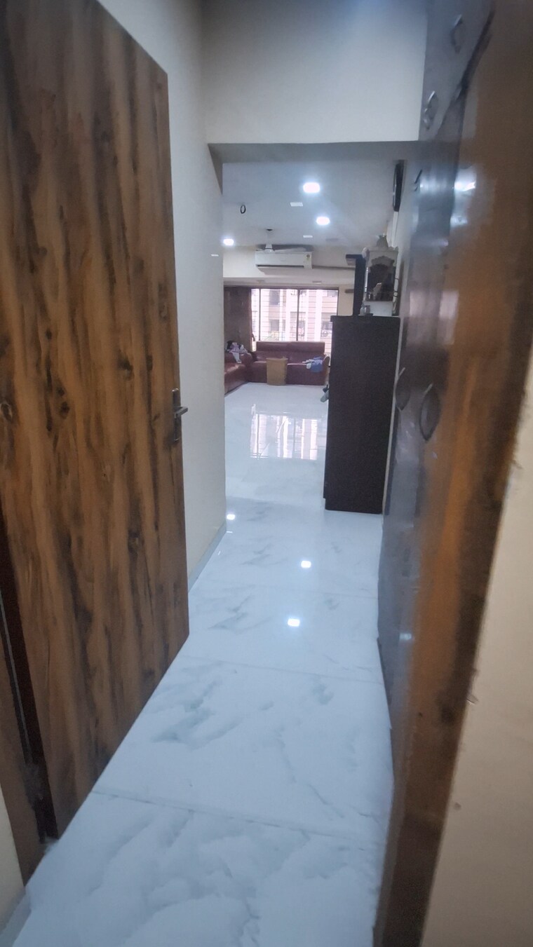 undefined, santacruz east 3 Bedroom 1250 Sq.Ft. Apartment In Santacruz East Mumbai 8813277