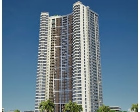 3 BHK Apartment For Sale in Rustomjee 180 Bayview, Matunga West