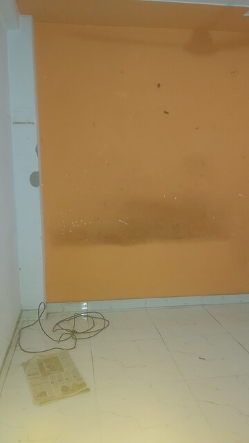 Furnished Amenities in 1.5 BHK Builder Floor at Mayur Vihar – for Rent