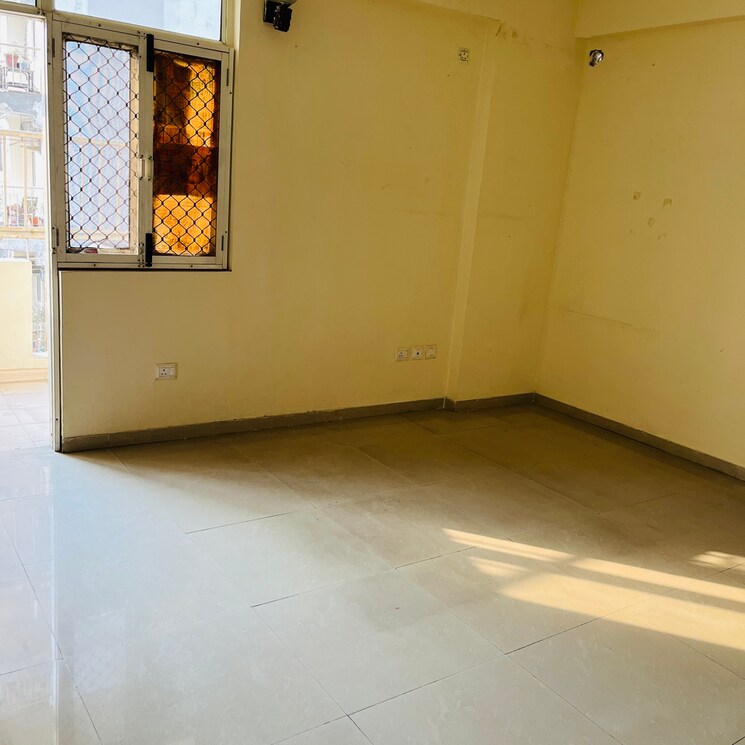 Room, charms-castle-phase-ii 2 Bedroom 975 Sq.Ft. Apartment In Sehani Khurd Ghaziabad 8813305