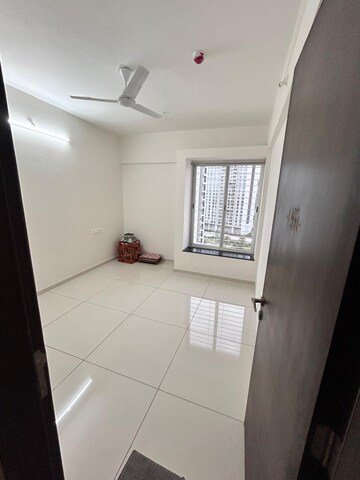 Bathroom in 2.5 BHK Apartment at Yashwin Orizzonte, Kharadi – for Rent