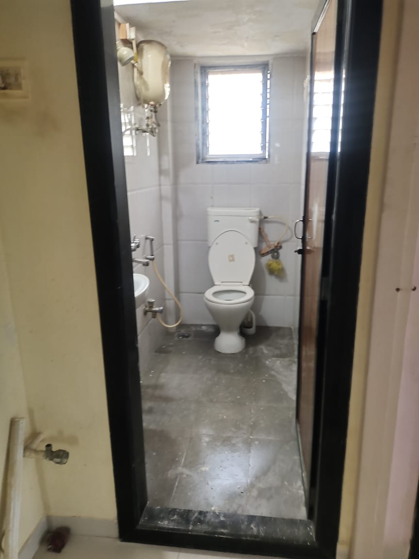 2 BHK + Pooja Room Apartment For Rent in Ameyanand CHS