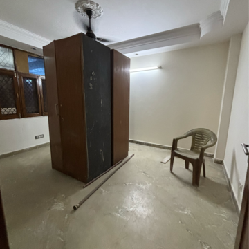 Room in 1 BHK Builder Floor at Malviya Nagar – for Rent