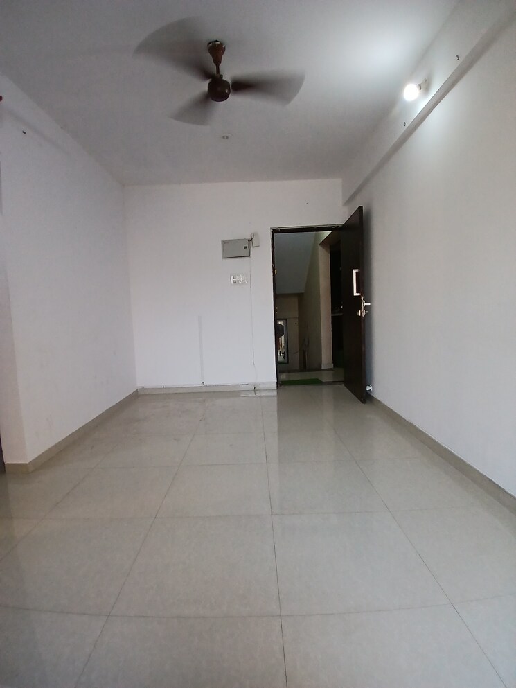 undefined, glasswood-and-lucky-vishwa-villa 1 Bedroom 550 Sq.Ft. Apartment In Malad West Mumbai 8813450