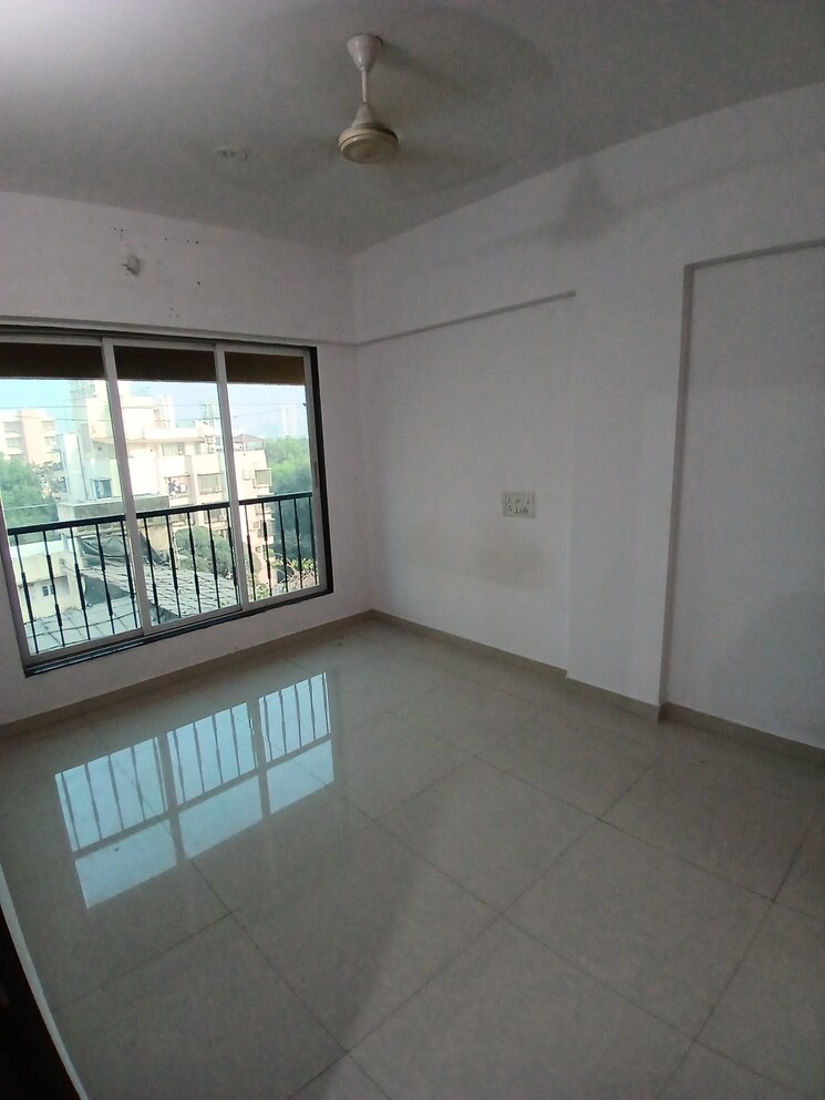 Balcony, glasswood-and-lucky-vishwa-villa 1 Bedroom 550 Sq.Ft. Apartment In Malad West Mumbai 8813450