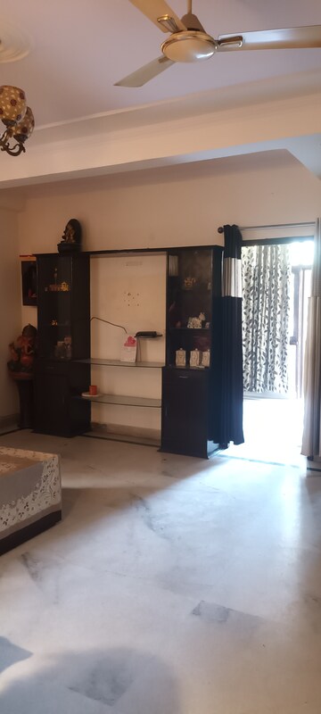 Living Room in 3 BHK Builder Floor at Vaishali Sector 4 – for Sale