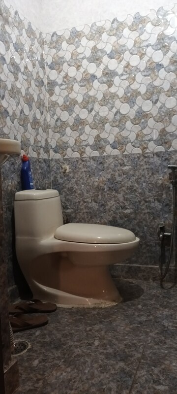 Bathroom in 3 BHK Builder Floor at Vaishali Sector 4 – for Sale