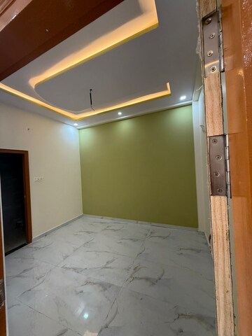 Room in 3 BHK Villa at Chinhat – for Sale