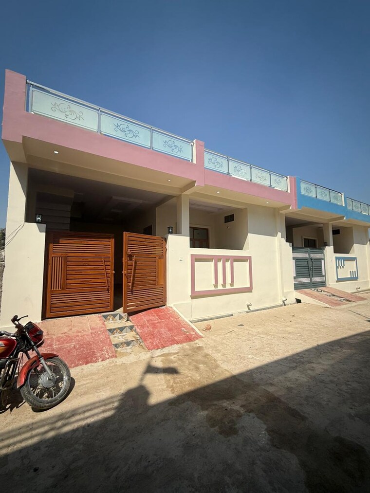 Exterior View, gomti nagar 2 Bedroom 1200 Sq.Ft. Independent House In Gomti Nagar Lucknow 8813444
