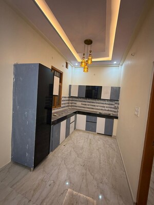 Bedroom in 2 BHK Independent House at Gomti Nagar – for Sale