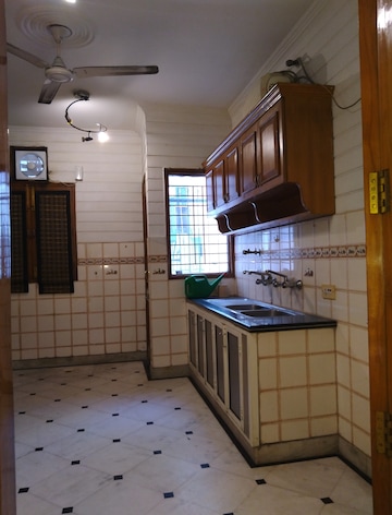 Kitchen in 5 BHK Apartment at Boutique Residential Apartments C-253, Defence Colony – for Rent