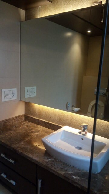 Furnished Amenities in 3 BHK Builder Floor at Boutique Residential Apartments C-253, Defence Colony – for Rent