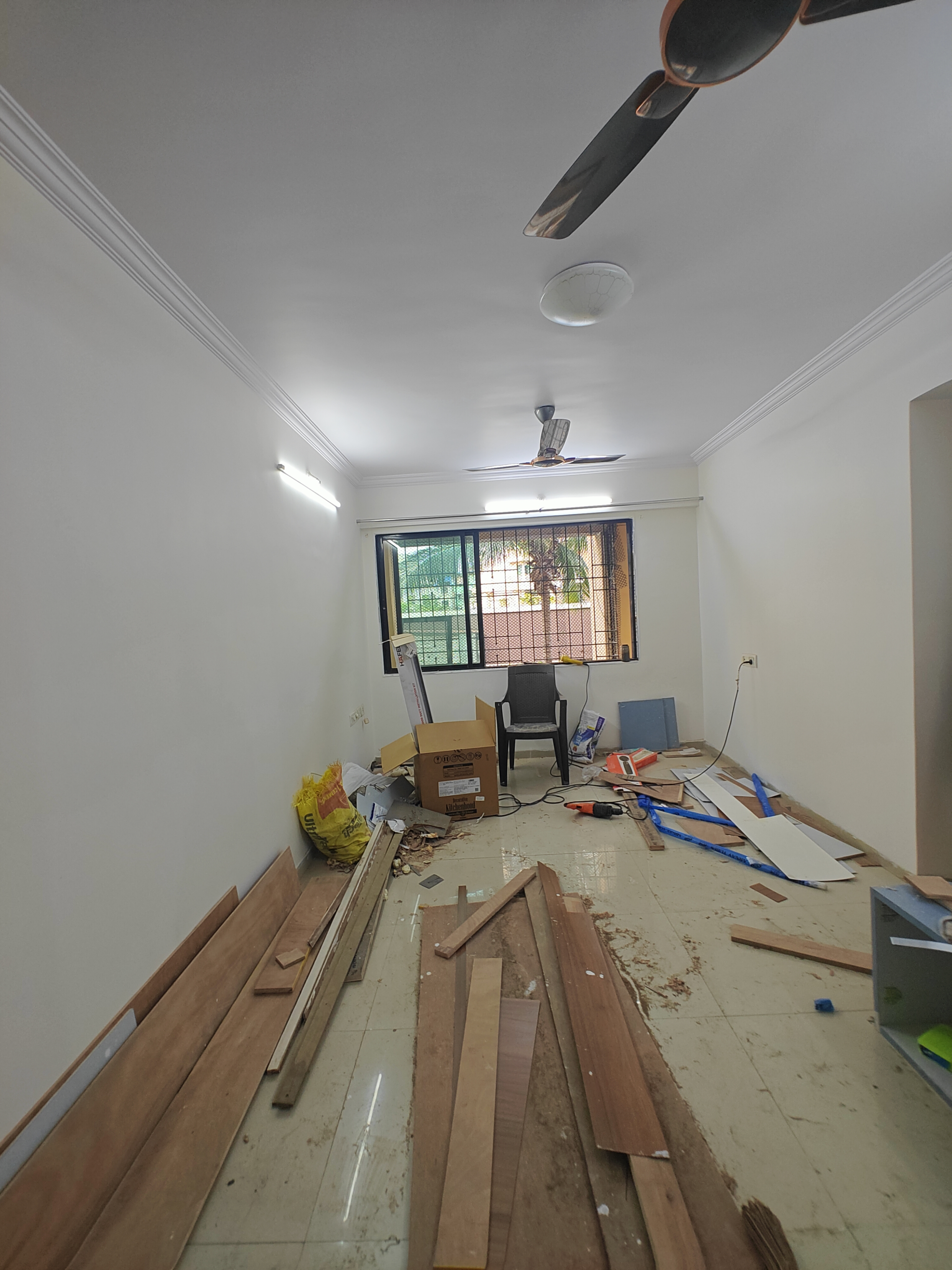 2 BHK 1050 Sq.Ft. Apartment in Jay Balaji CHS