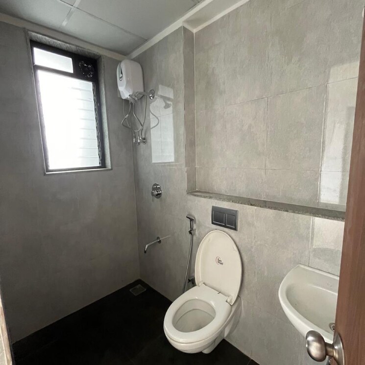 Bathroom, lodha-palava-downtown 1 Bedroom 447 Sq.Ft. Apartment In Taloja Bypass Road Thane 8813485