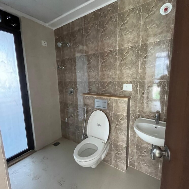Bathroom, lodha-palava-downtown 1 Bedroom 447 Sq.Ft. Apartment In Taloja Bypass Road Thane 8813485