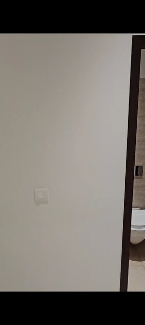 Furnished Amenities in 2 BHK Apartment at Lodha The Park, Worli – for Sale