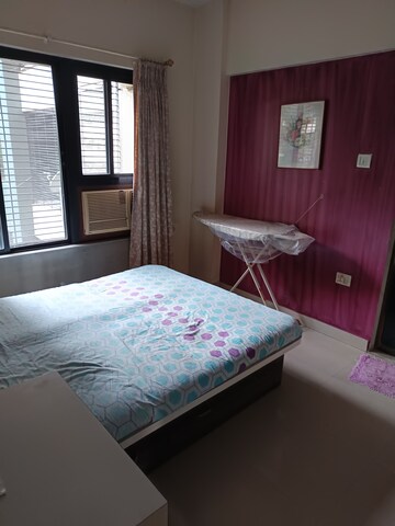 Bedroom in 2 BHK Apartment at Garodia Nagar, Ghatkopar East – for Rent