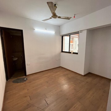 Room in 2 BHK Apartment at Lodha Palava Downtown, Taloja Bypass Road – for Rent