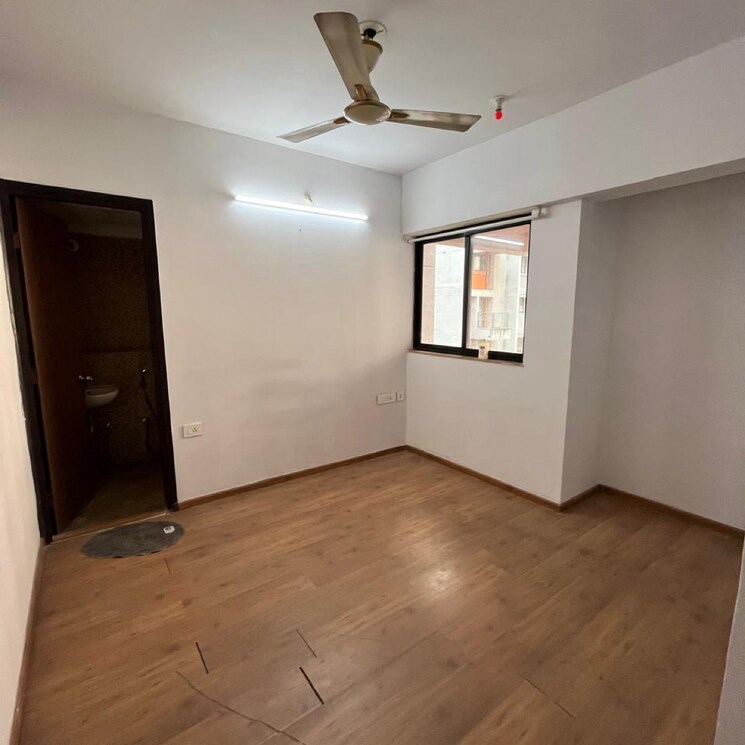 Room, lodha-palava-downtown 2 Bedroom 734 Sq.Ft. Apartment In Taloja Bypass Road Thane 8813517