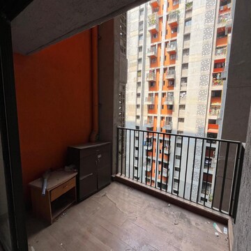 Bedroom in 2 BHK Apartment at Lodha Palava Downtown, Taloja Bypass Road – for Rent