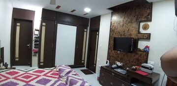 Bedroom in 2.5 BHK Apartment at Thane West – for Rent