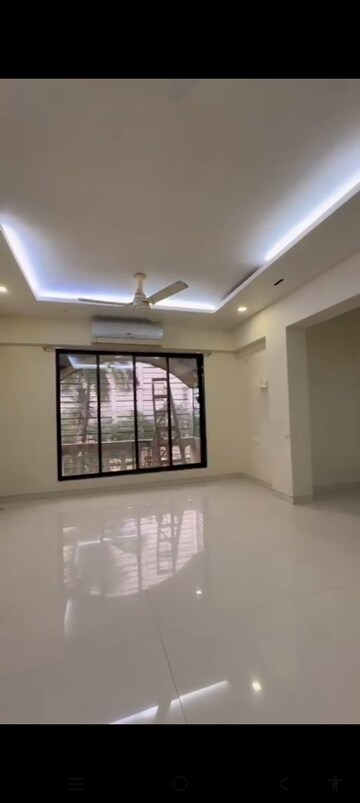 Room in 3 BHK Apartment at Jay Prakash Nagar CHS, Vidyavihar East – for Rent