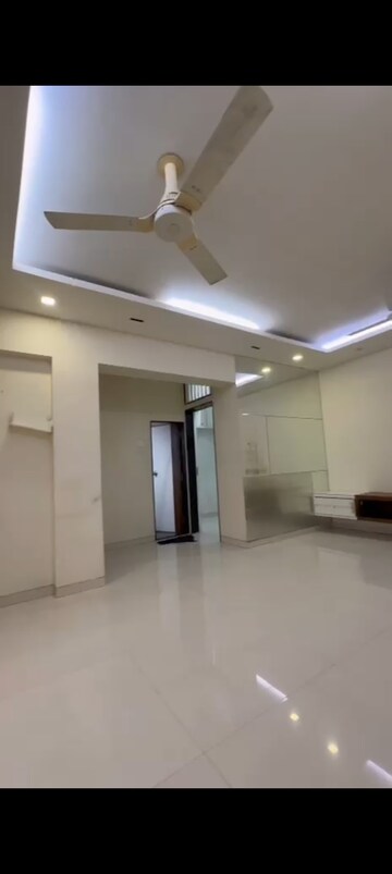 Building Lobby in 3 BHK Apartment at Jay Prakash Nagar CHS, Vidyavihar East – for Rent