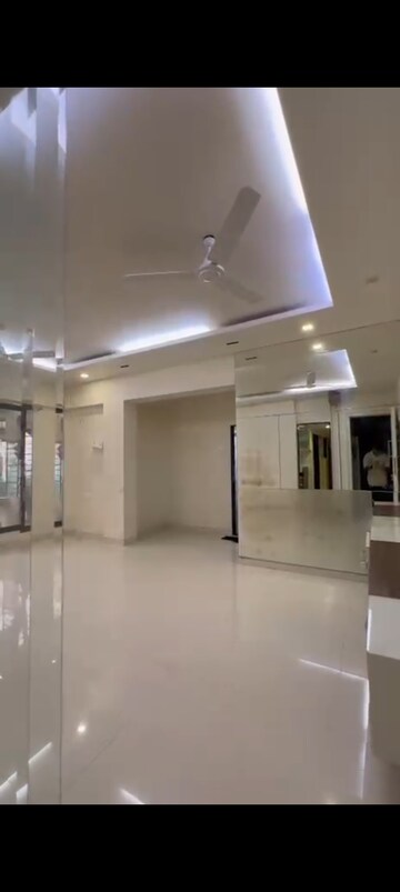 Building Lobby in 3 BHK Apartment at Jay Prakash Nagar CHS, Vidyavihar East – for Rent
