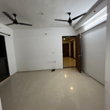 Room in 2 BHK Apartment at Lodha Palava Downtown, Taloja Bypass Road – for Rent