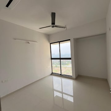 Room in 1 BHK Apartment at Lodha Palava Downtown, Taloja Bypass Road – for Rent
