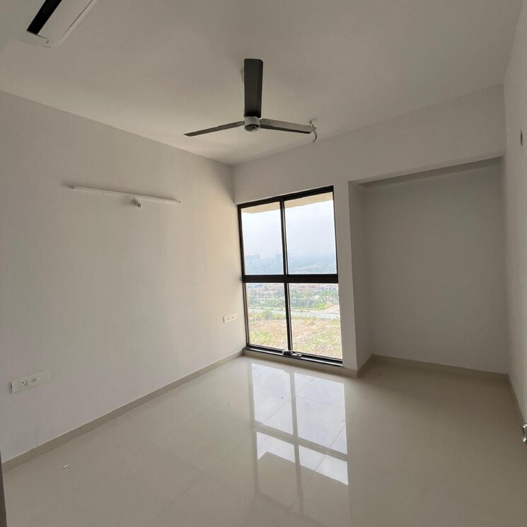 Room, lodha-palava-downtown 1 Bedroom 447 Sq.Ft. Apartment In Taloja Bypass Road Thane 8813548