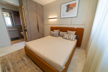 Bedroom in 3.5 BHK Apartment at Lokhandwala Infrastructure Minerva, Mahalaxmi – for Sale