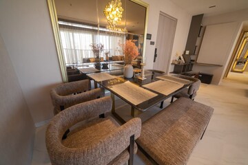 Living Room in 3.5 BHK Apartment at Lokhandwala Infrastructure Minerva, Mahalaxmi – for Sale