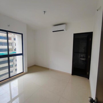 Room in 1 BHK Apartment at Lodha Palava Downtown, Taloja Bypass Road – for Sale