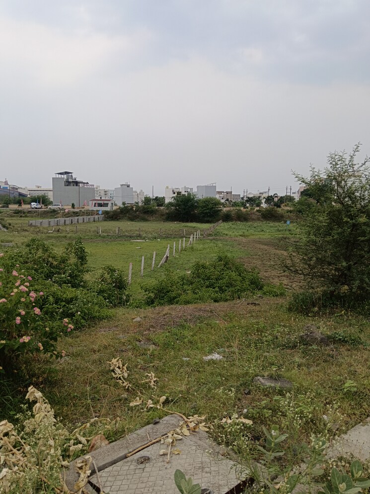 undefined, super corridor Commercial Land 9200 Sq.Ft. In Super Corridor Indore 8813560